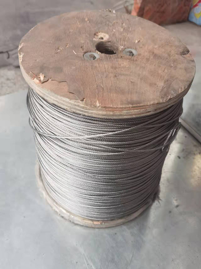 旗杆内置钢丝绳